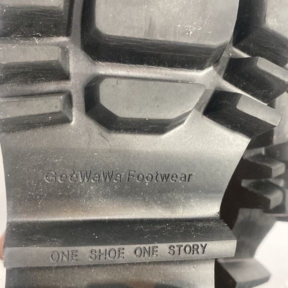 FREE PEOPLE Gee Wawa Ellis Chelsea Boots - Picture 14 of 16